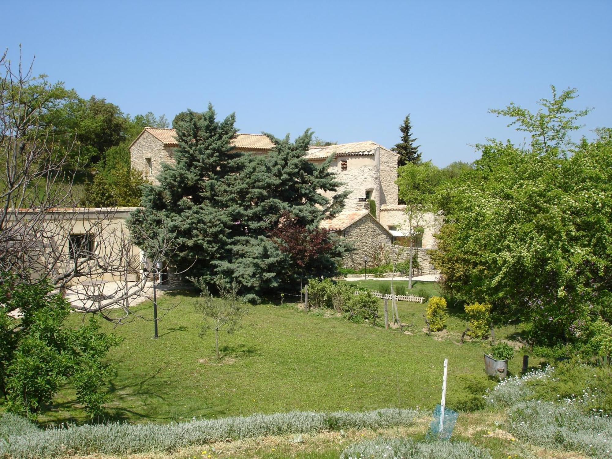 Domaine De La Grange Neuve Hotel La Roque-sur-Pernes Exterior photo
